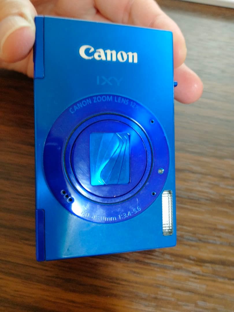 キャノン　Canon　IXY 3