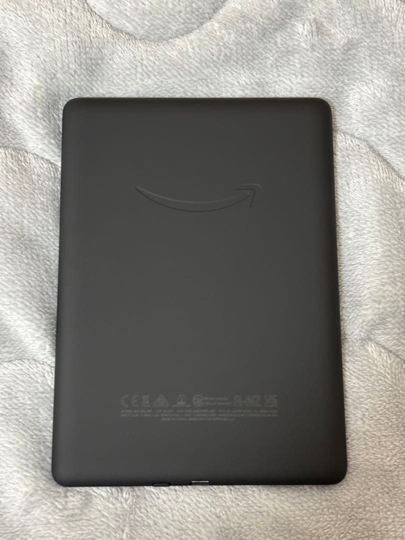Kindle Paperwhite 16GB 6.8インチ 色調調節ライト搭載