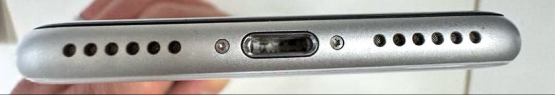 美品 iPhone SE2
