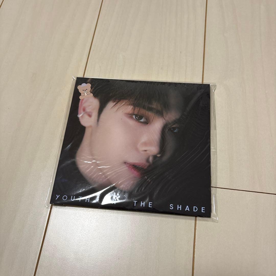 ZB1 キムテレ　うちわ　トレカ類