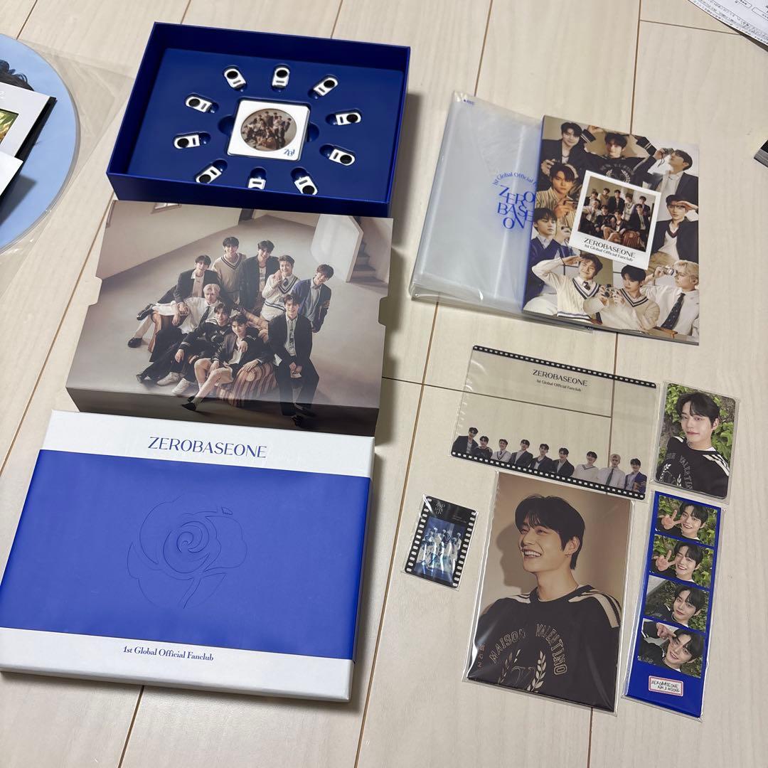 ZB1 キムテレ　うちわ　トレカ類