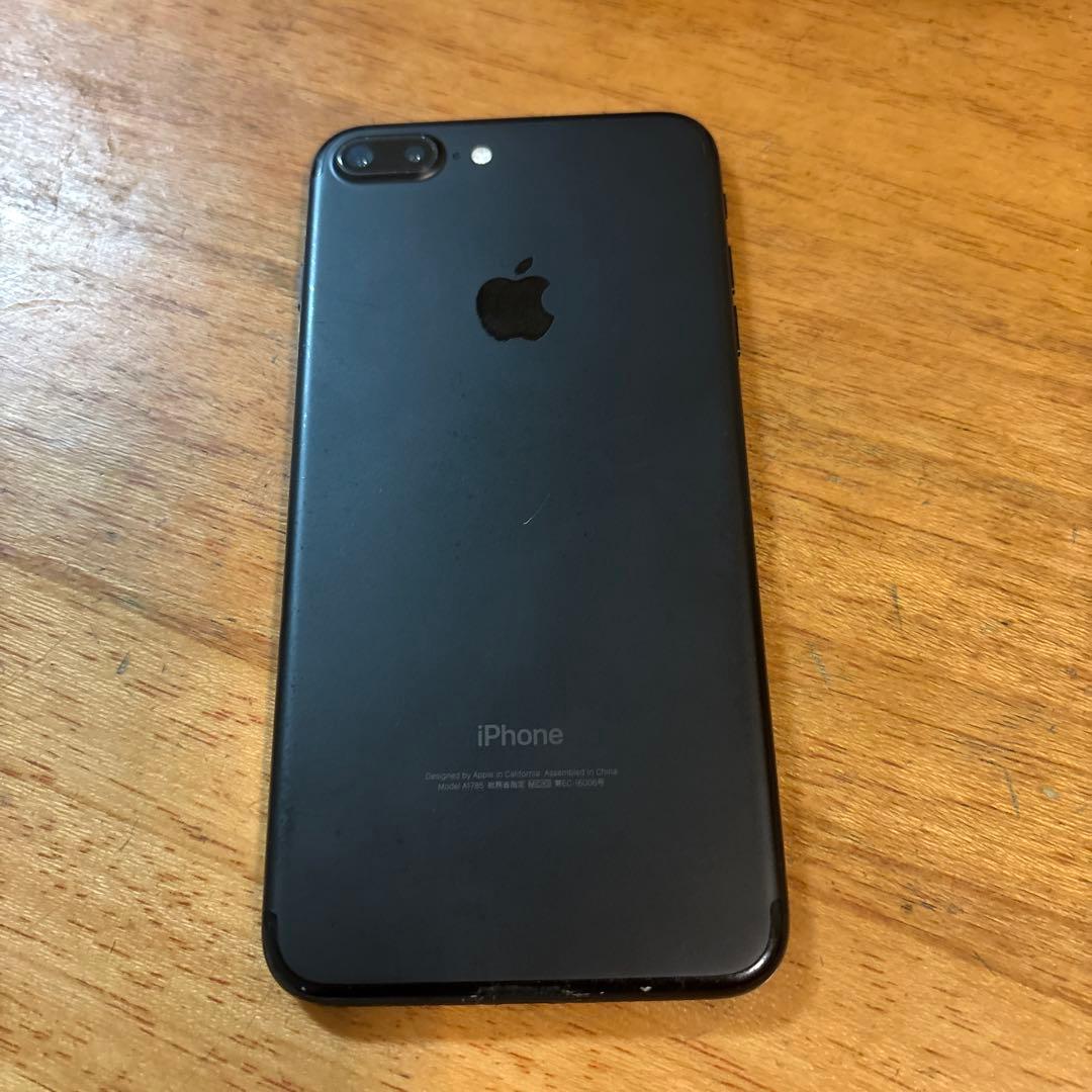 iPhone7 Plus ブラック　128gb simフリー
