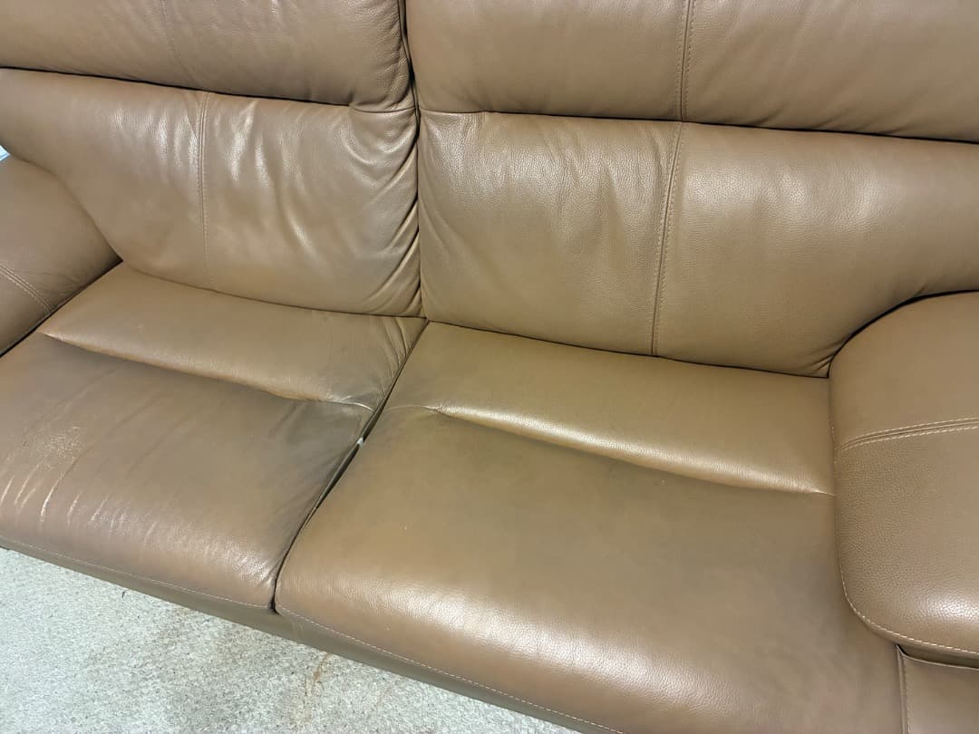 2.5〜3人掛け　ソファ　たぶん大塚家具　直接引取優先