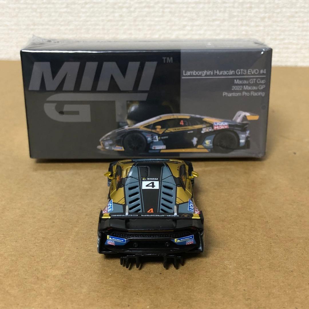 MINI GT　ランボルギーニ ウラカン GT3 EVO #4　PHANTOM