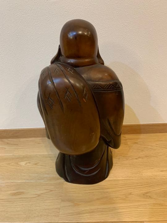 自然木彫刻 布袋尊 木製彫刻 道教神 布袋様 弥勒菩薩の化身 七福神　木彫り