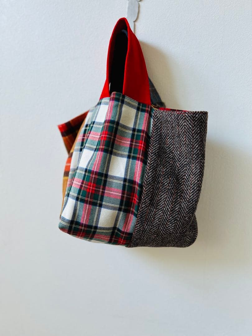 ∴●///『あったか素材もりもりリバーシブルチェッカーズBAG』