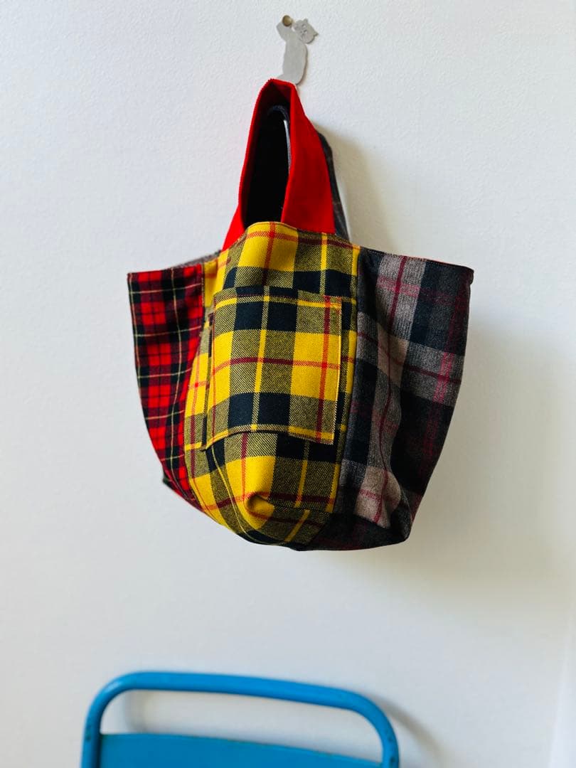 ∴●///『あったか素材もりもりリバーシブルチェッカーズBAG』