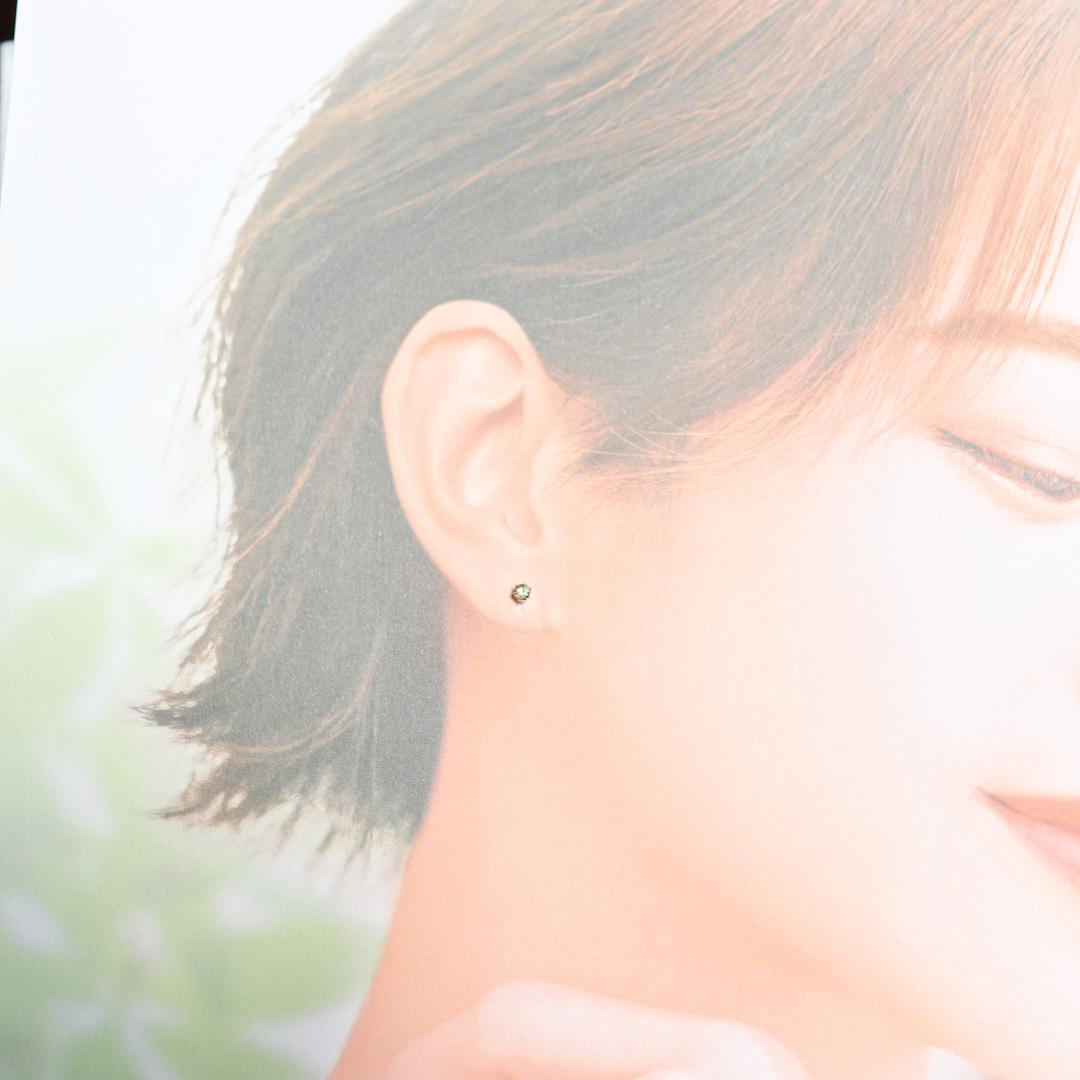 春色　希少ガーネット　マラヤガーネット　デマントイドガーネット　一粒ピアスセット