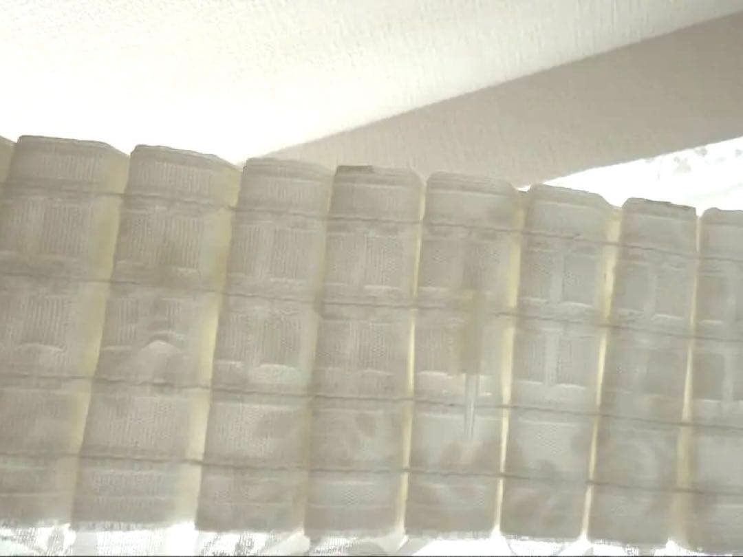 【希少品】ローラアシュレイ★オーダーメイドレースカーテン★ホワイト★リーフ柄★