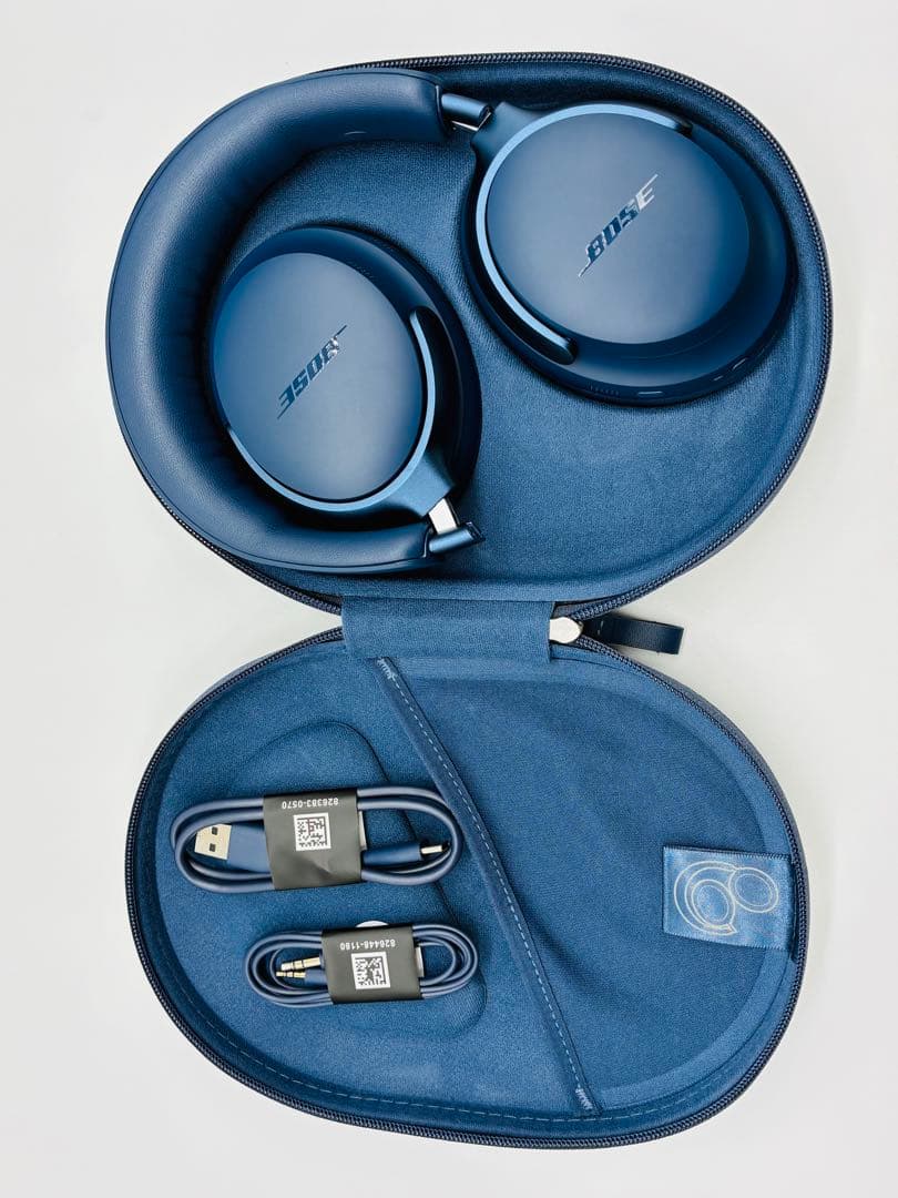 美品　Bose QuietComfort Ultra ヘッドホン ルナブルー