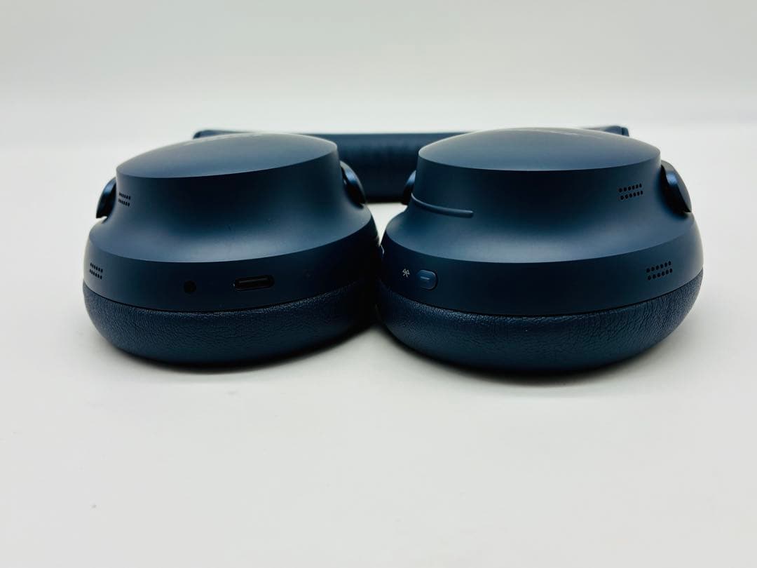 美品　Bose QuietComfort Ultra ヘッドホン ルナブルー