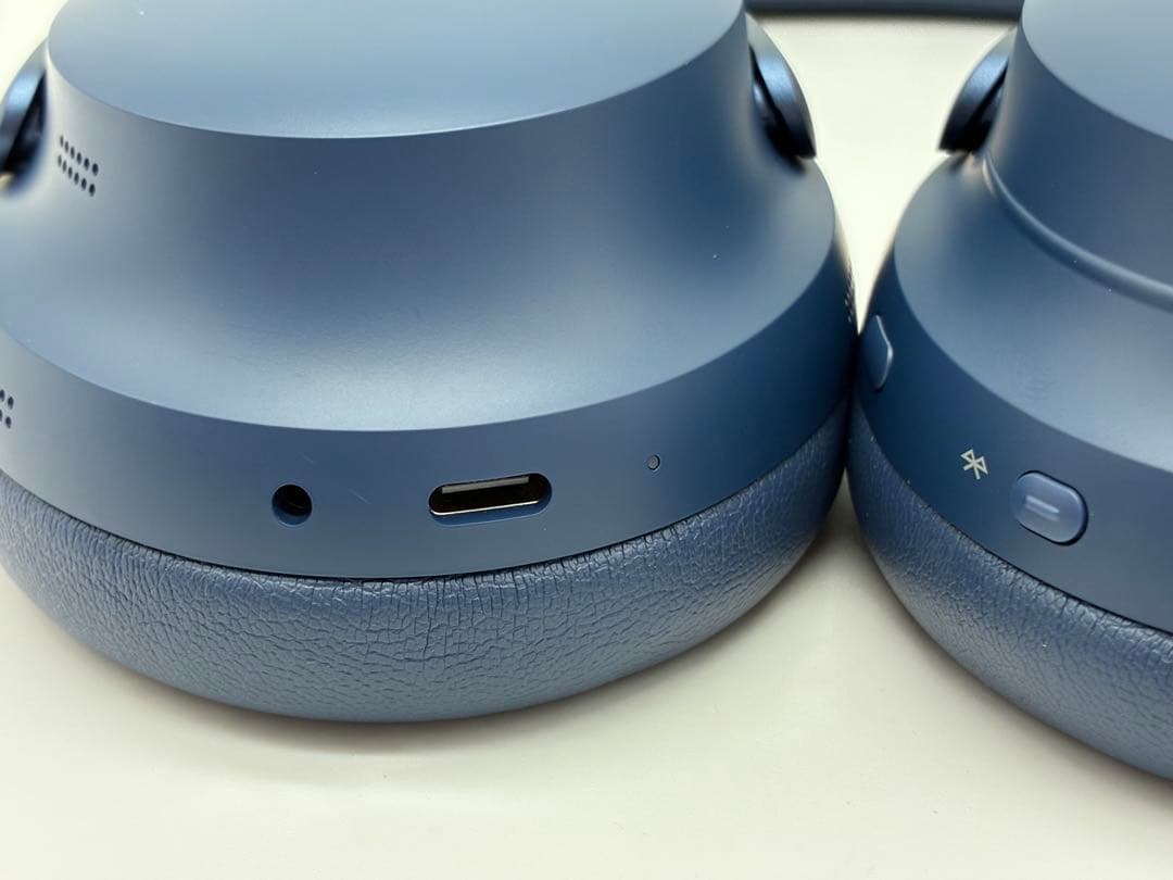 美品　Bose QuietComfort Ultra ヘッドホン ルナブルー