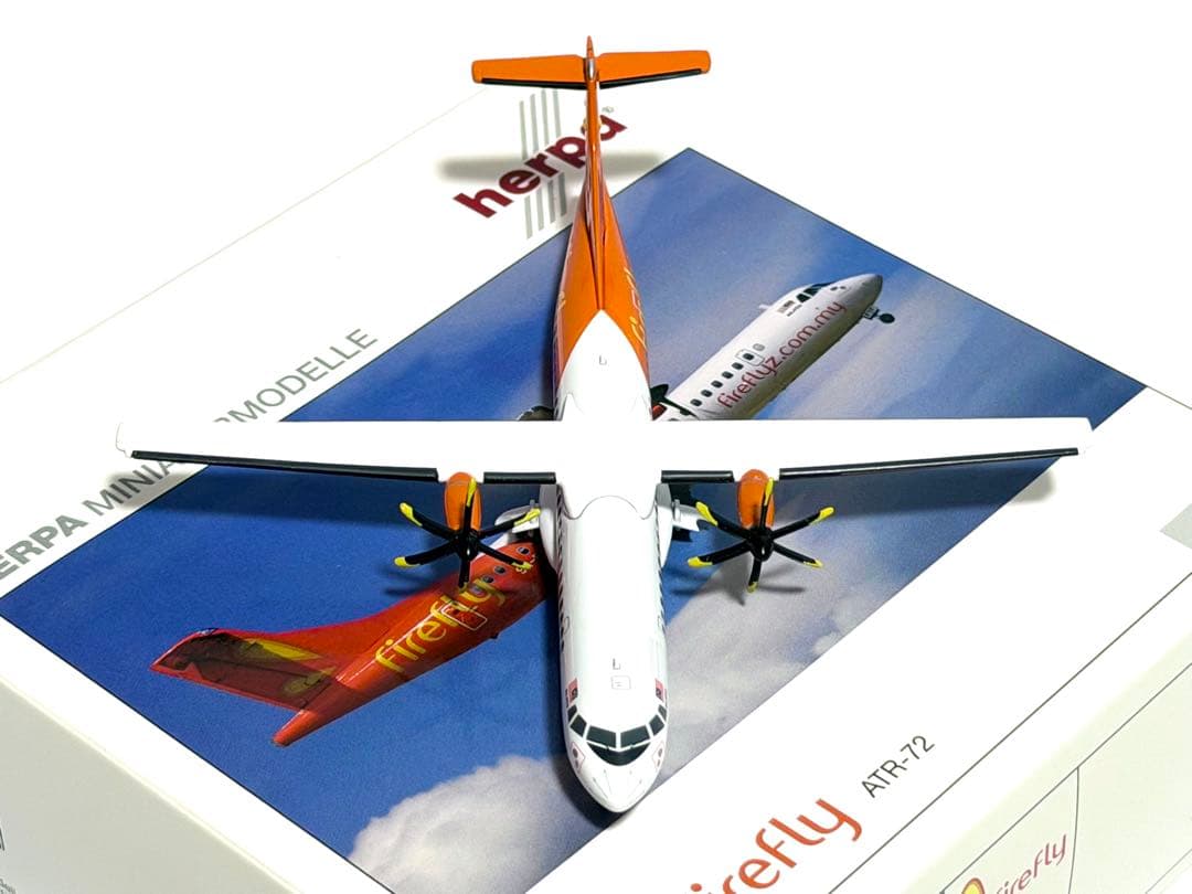 航空機・ヘリコプター Herpa 1/200 ATR-72 Firefly