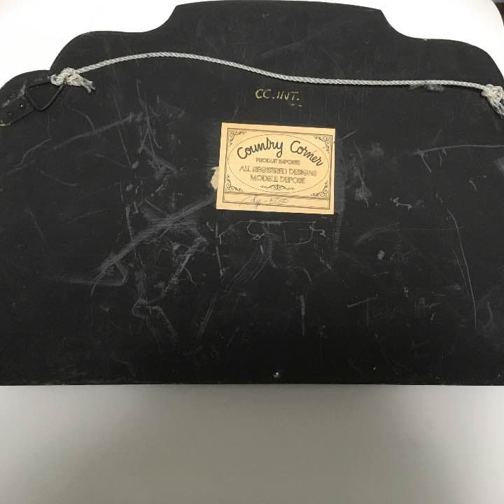 パリで購入 フルーツと卵の入ったカゴの木彫り入り壁掛け　要在庫確認