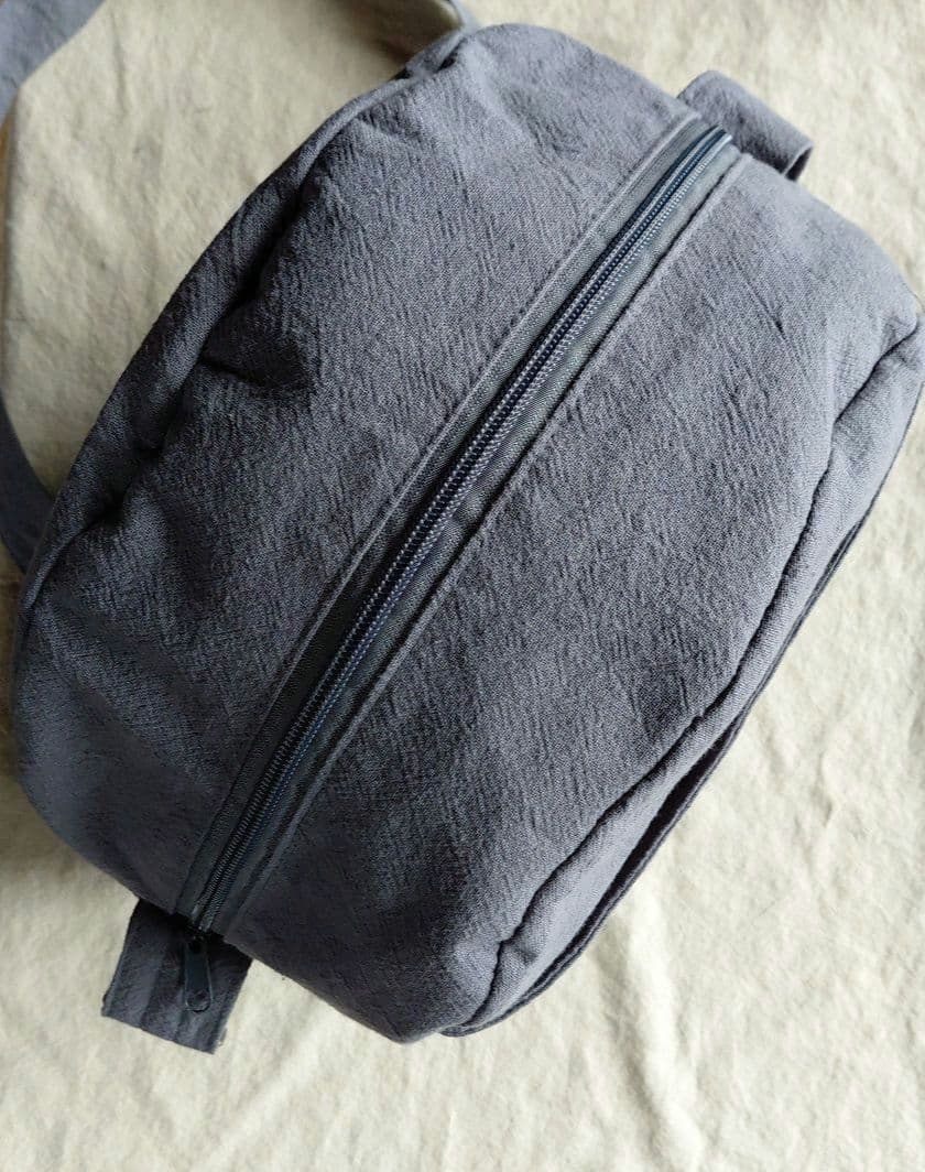 ハンドメイドトートバッグ※スクエアバック※ラウンド型バック※コットンリネン