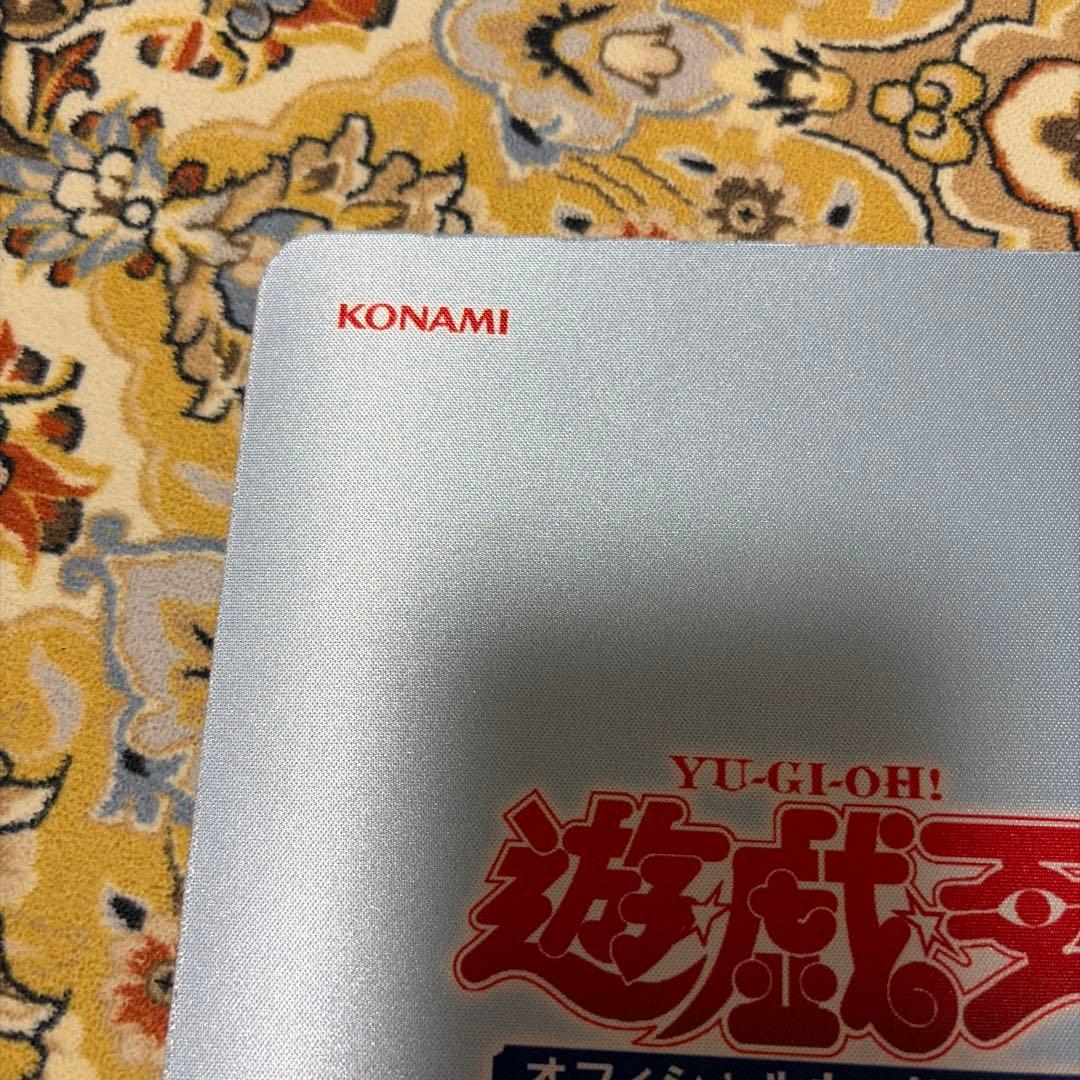 【希少・美品】遊戯王 公式 マルチャミー プルリア ハーフプレイマット 台湾