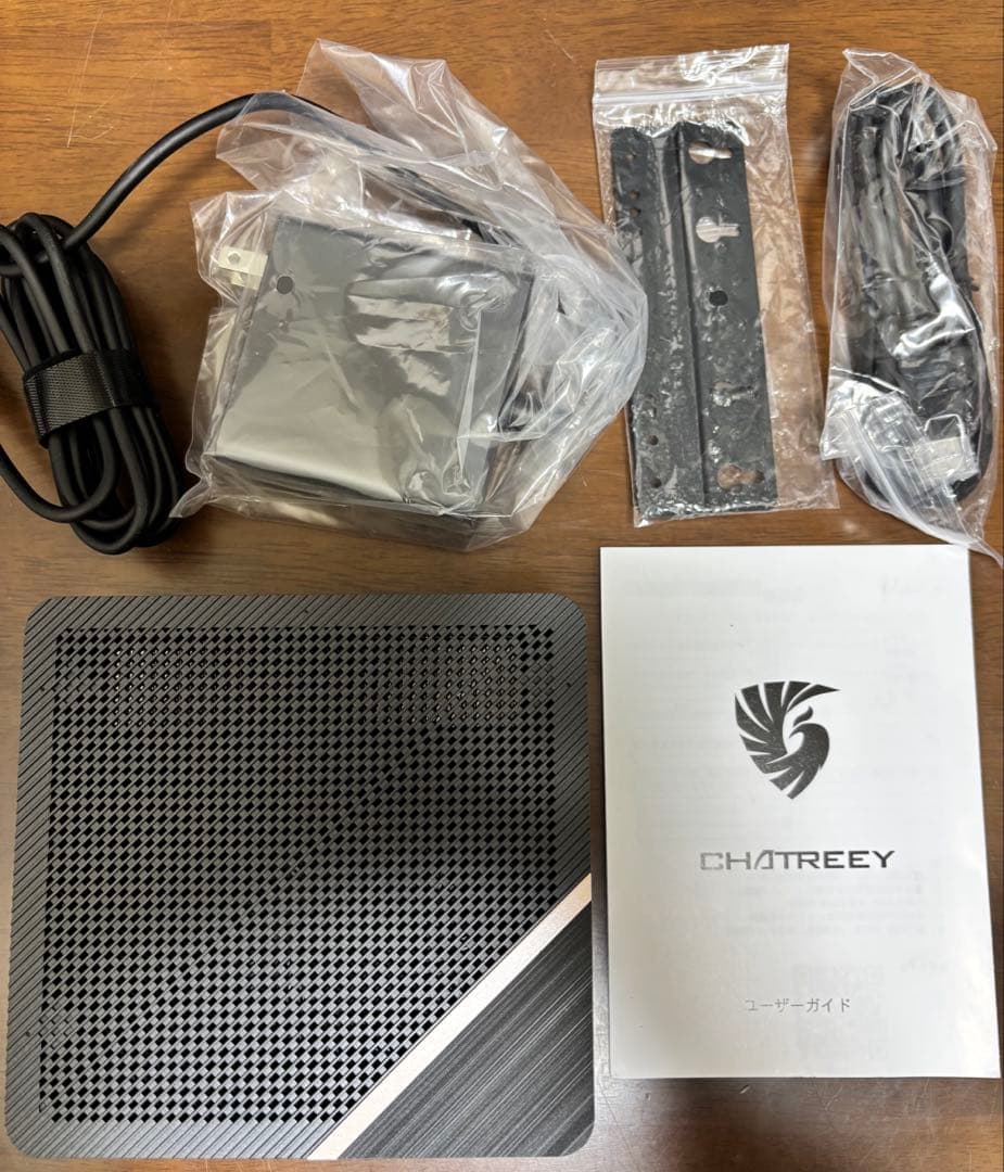 【年末セール】ミニPC AMD Ryzen 7 8845HS 8コア16スレッド