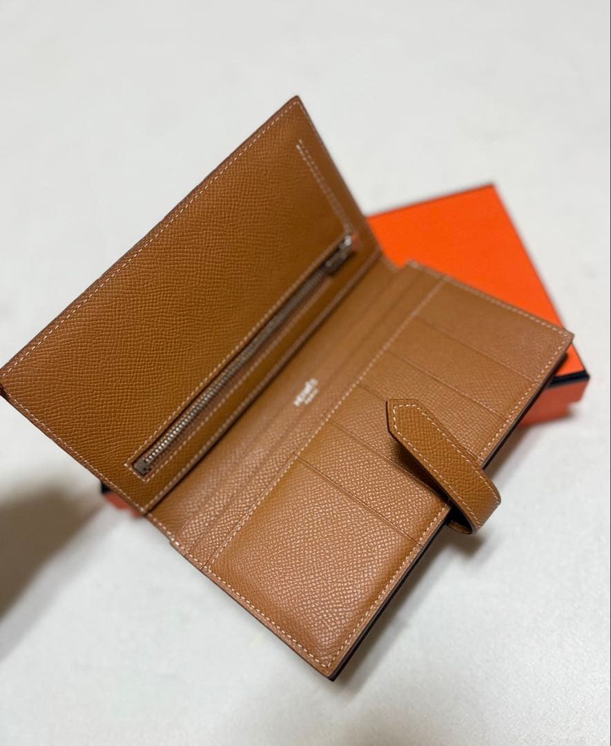 エルメス　ノベルティ長財布　新品未使用