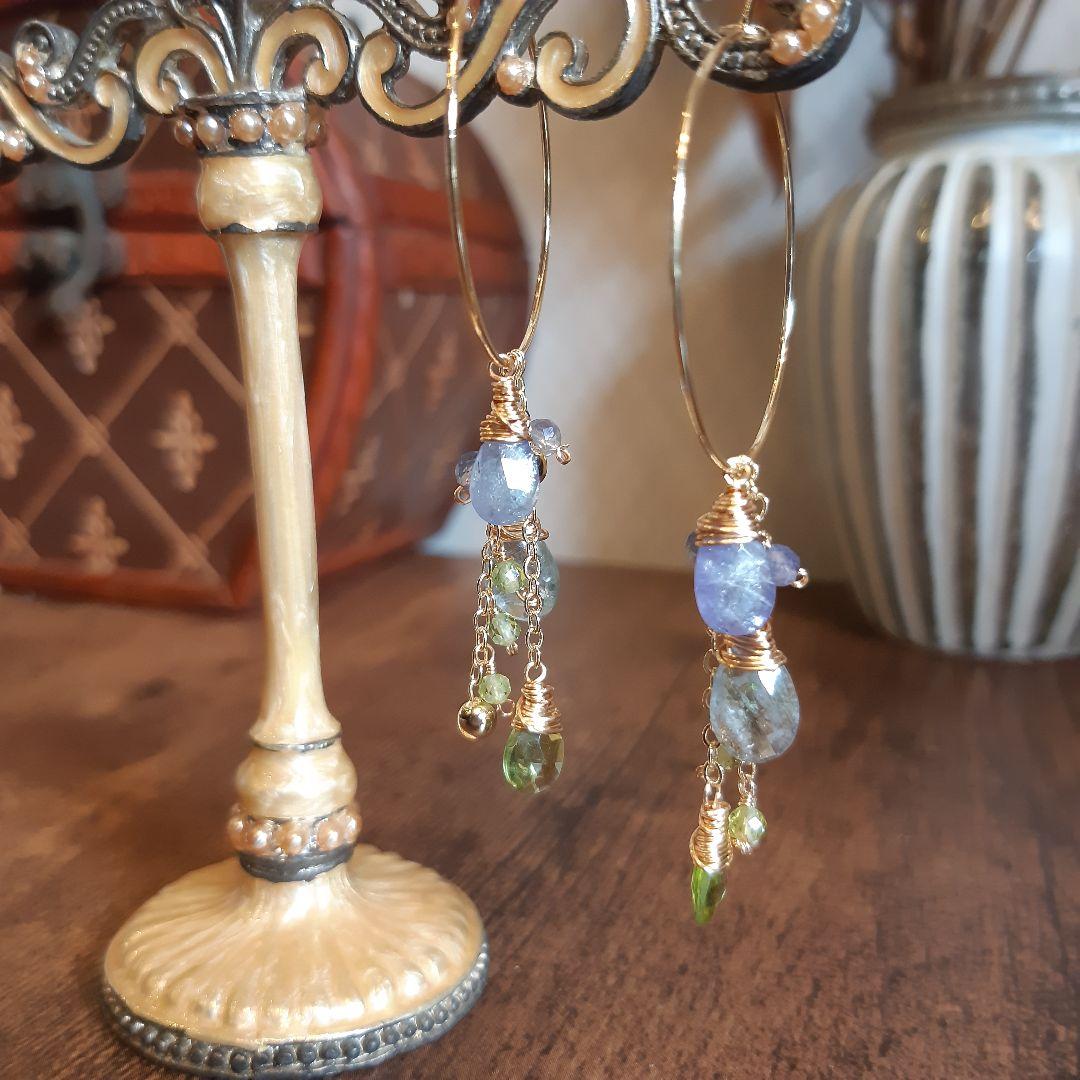 14kgf モスアクアマリン タンザナイト ペリドットフープピアス