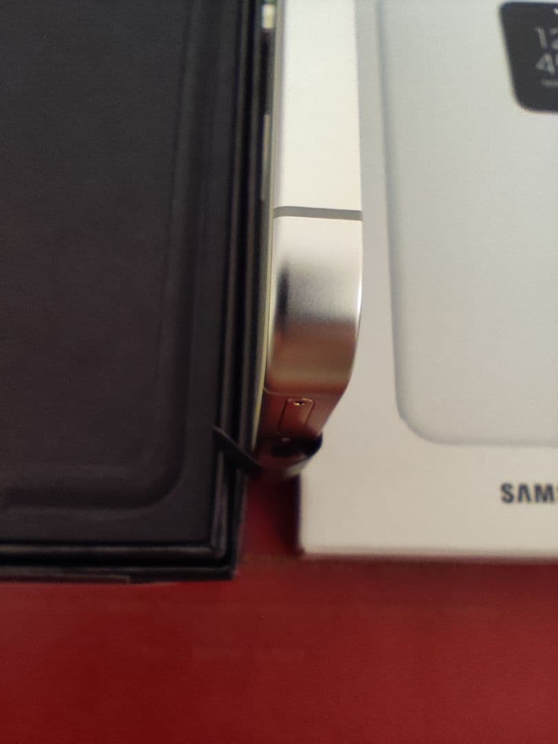 Galaxy s24 一括購入 SIMフリー 純正ケース　オマケ未使用 未開封