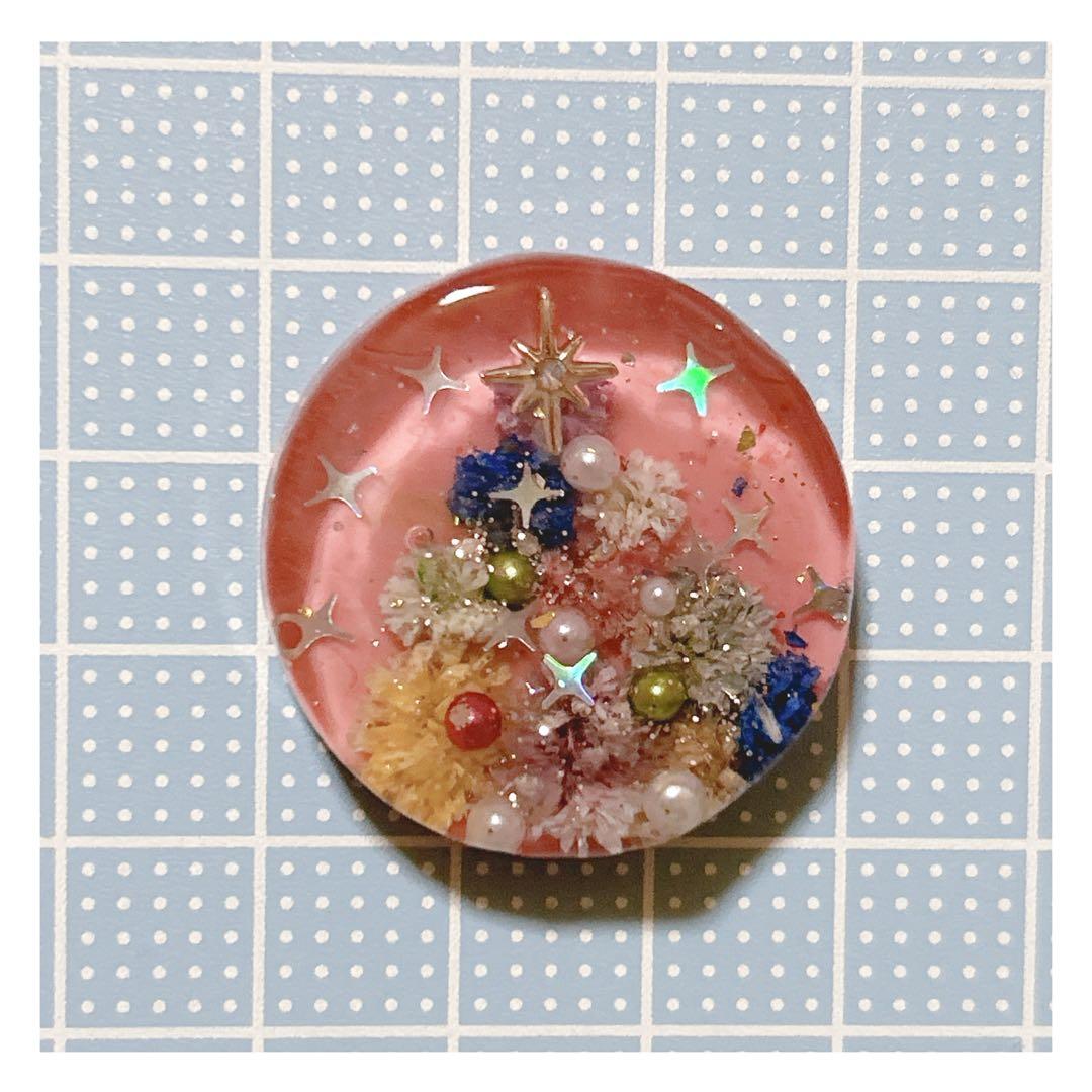 No 958❣️可愛いクリスマスツリーレジンヘアゴム❣️٩(๑❛ᴗ❛๑)۶❣️