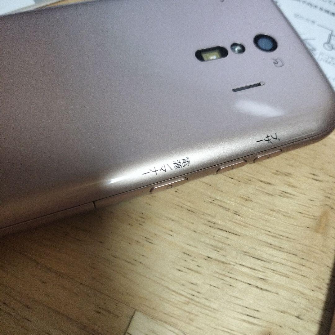 らくらくスマートフォン ゴールド F-01L　２台