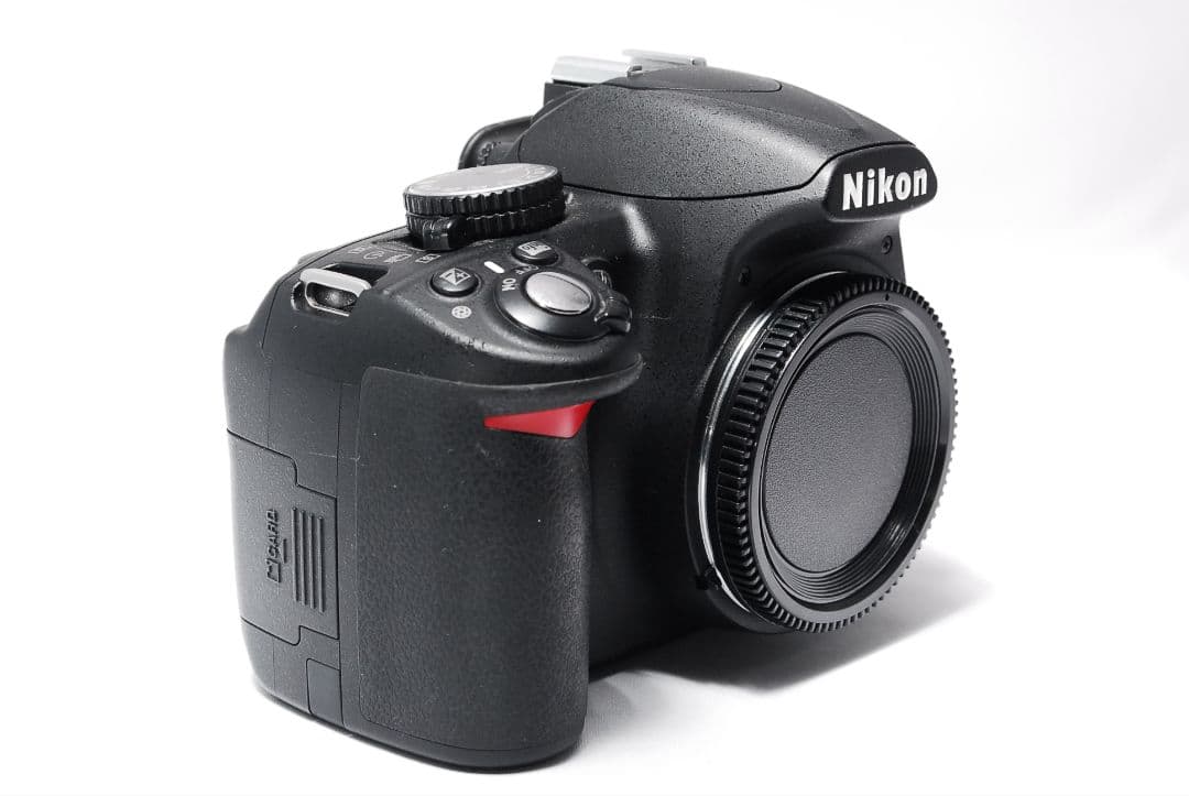 ✨️Nikon D3100✨標準＋望遠Wレンズ✨手ブレ補正付き✨すぐ撮影OK