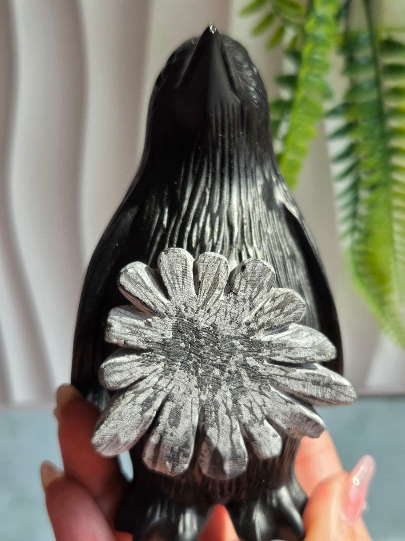 菊花石ペンギン置物