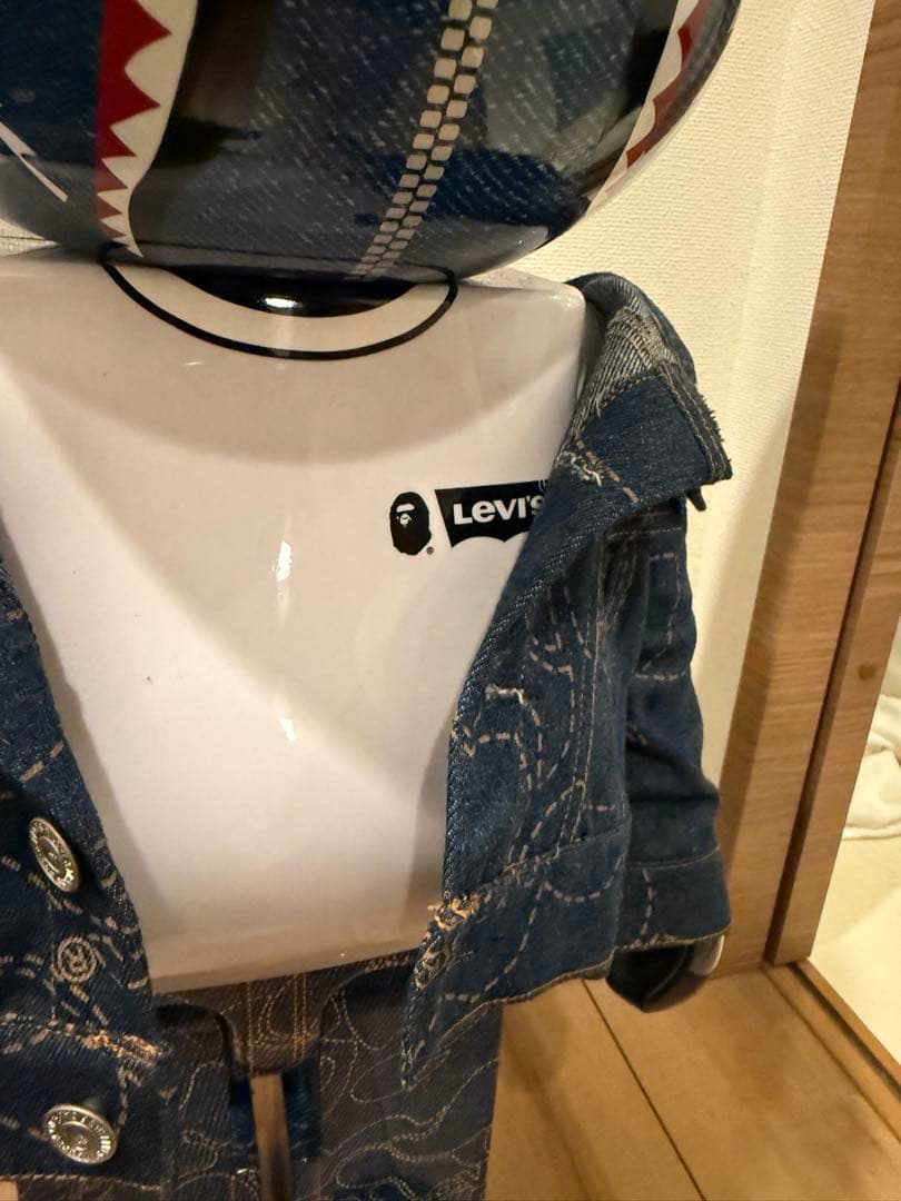 BE@RBRICK BAPE®︎ × Levi’s 1000%