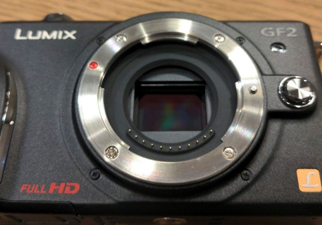 超美品 LUMIX GF2 ミラーレスカメラ