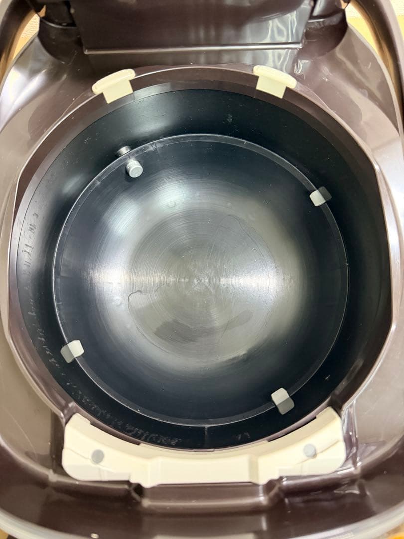 象印 圧力IH炊飯器 NP-ZC10 5.5合炊き 動作品2016年製