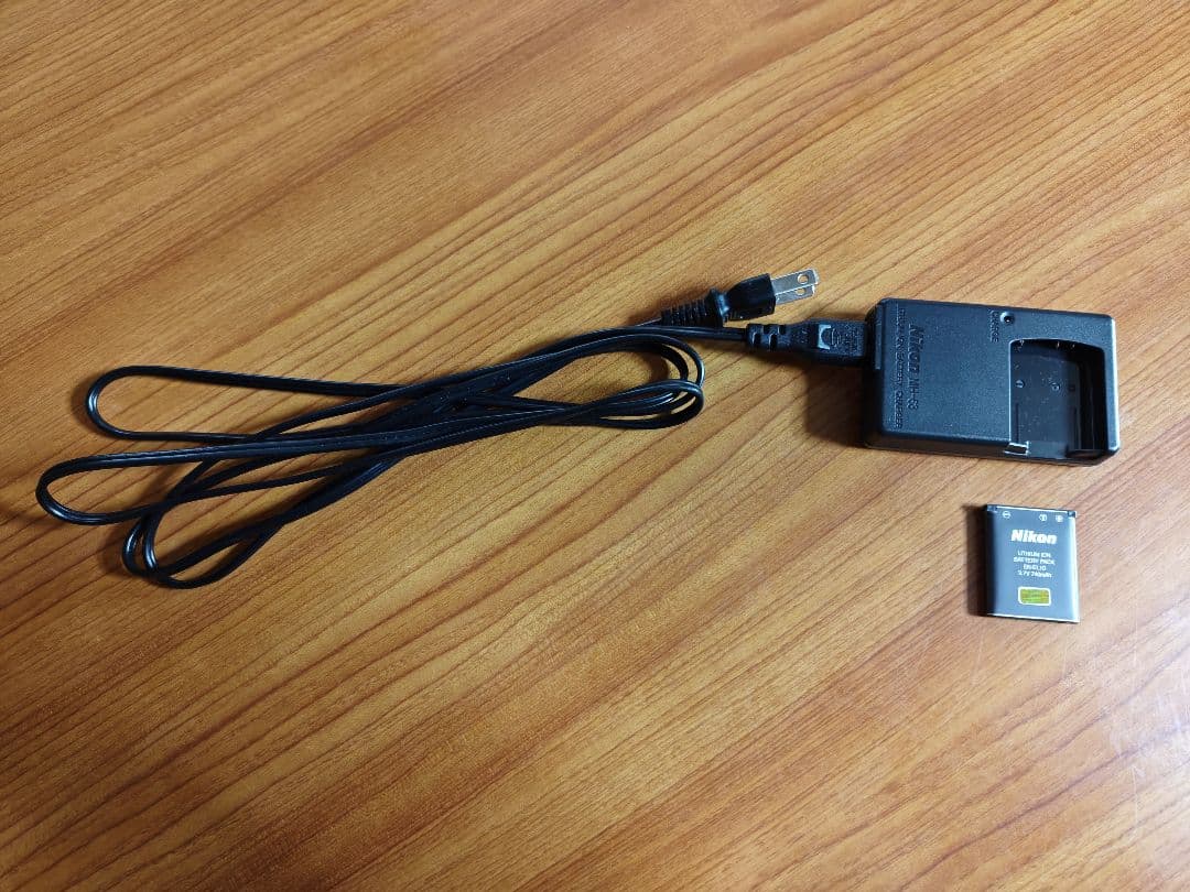 Nikon COOLPIX S600 コンパクトデジタルカメラ