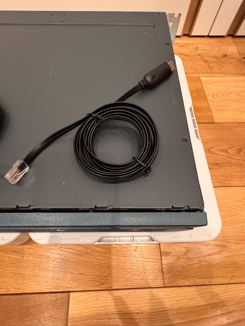 Ciscoルーター 3725 2003年製