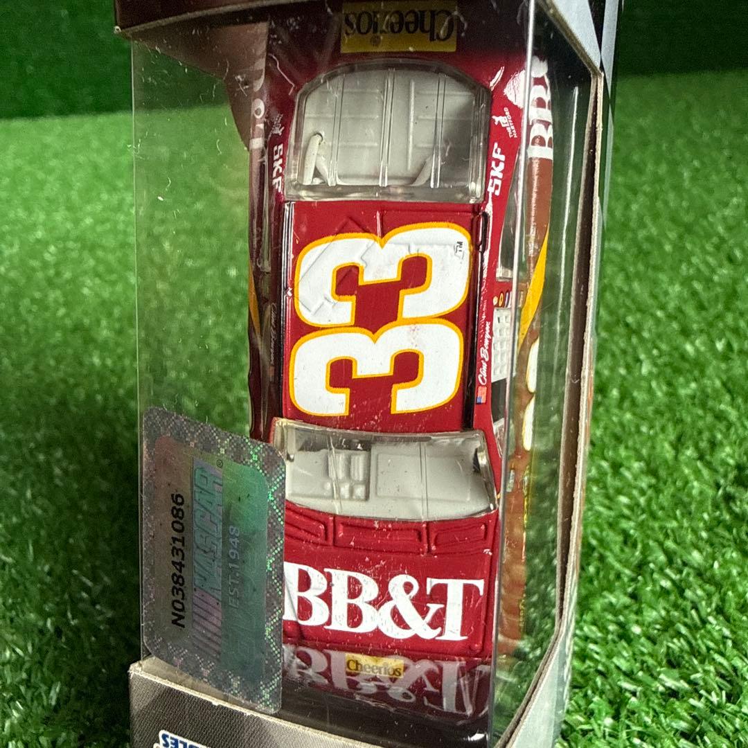 【a230-8】ナスカー クリント・ボウヤー #33 レーシングカー 計2台