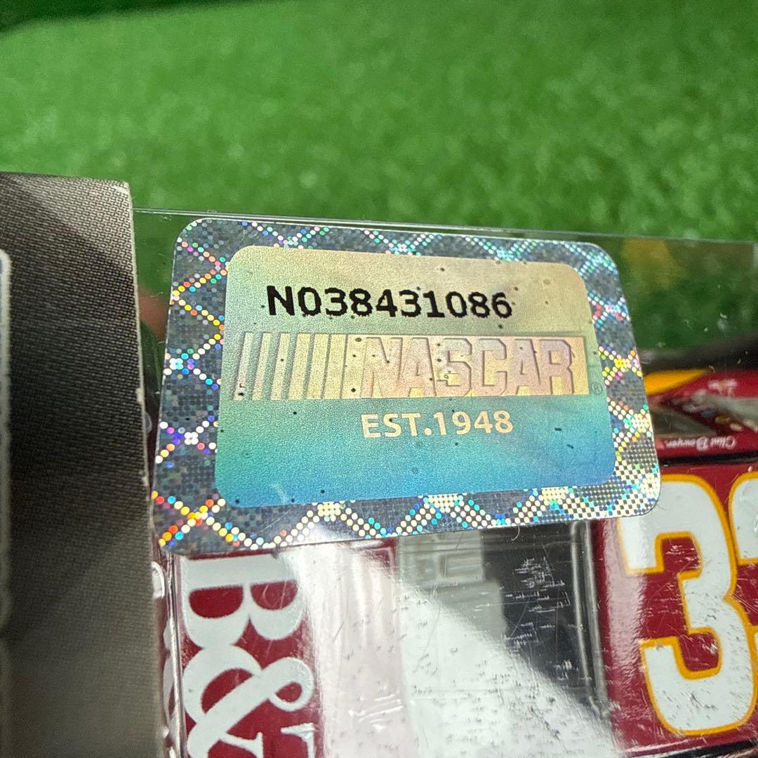 【a230-8】ナスカー クリント・ボウヤー #33 レーシングカー 計2台