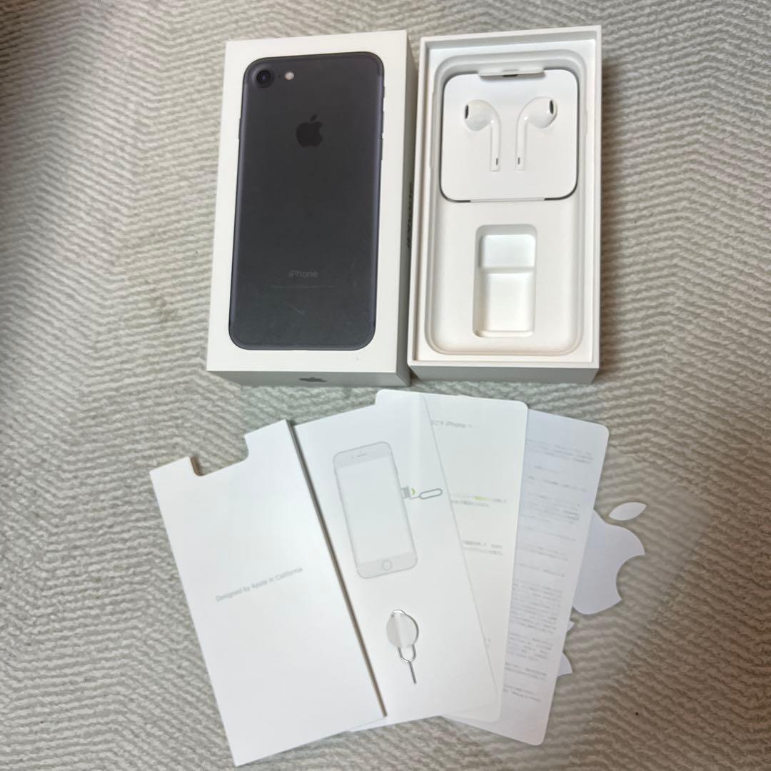 Apple iPhone 7 32GB ブラック