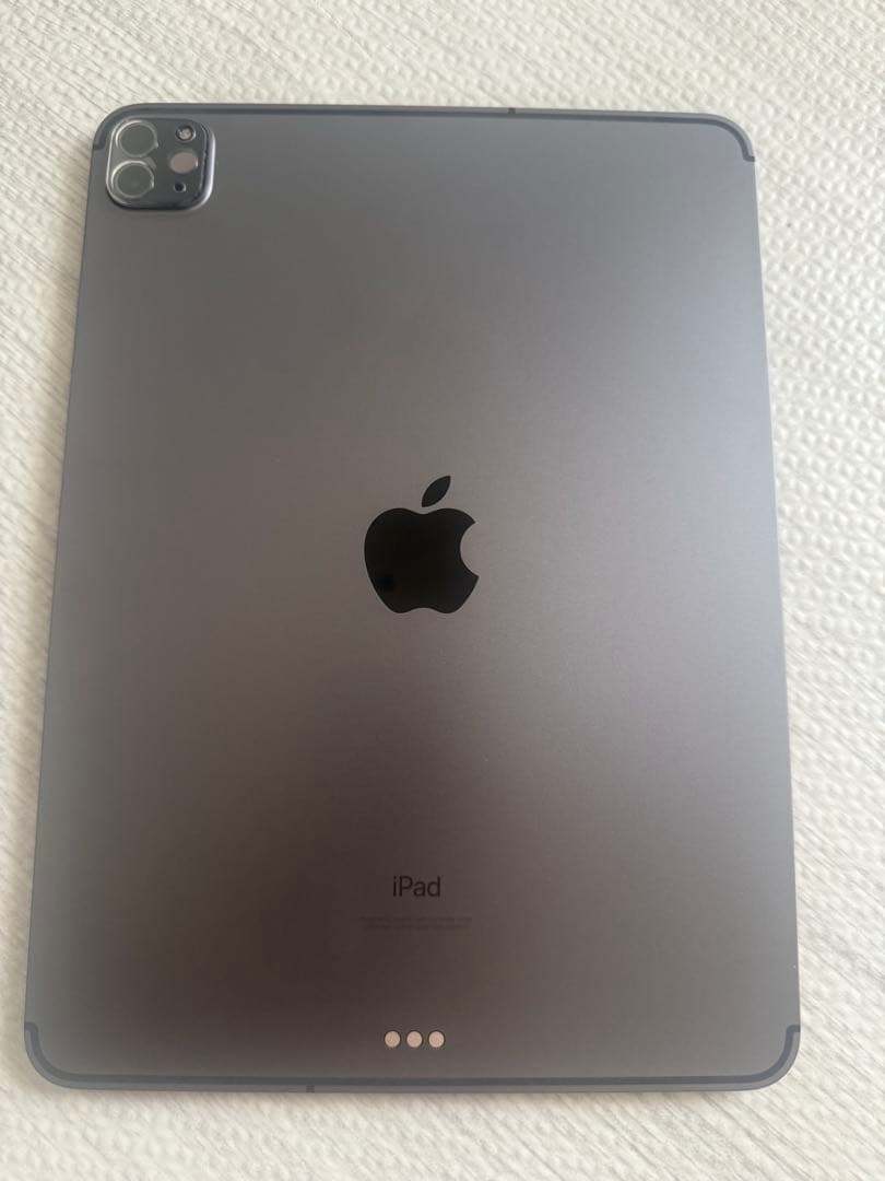 iPadPro第2世代256GB folio touch付き