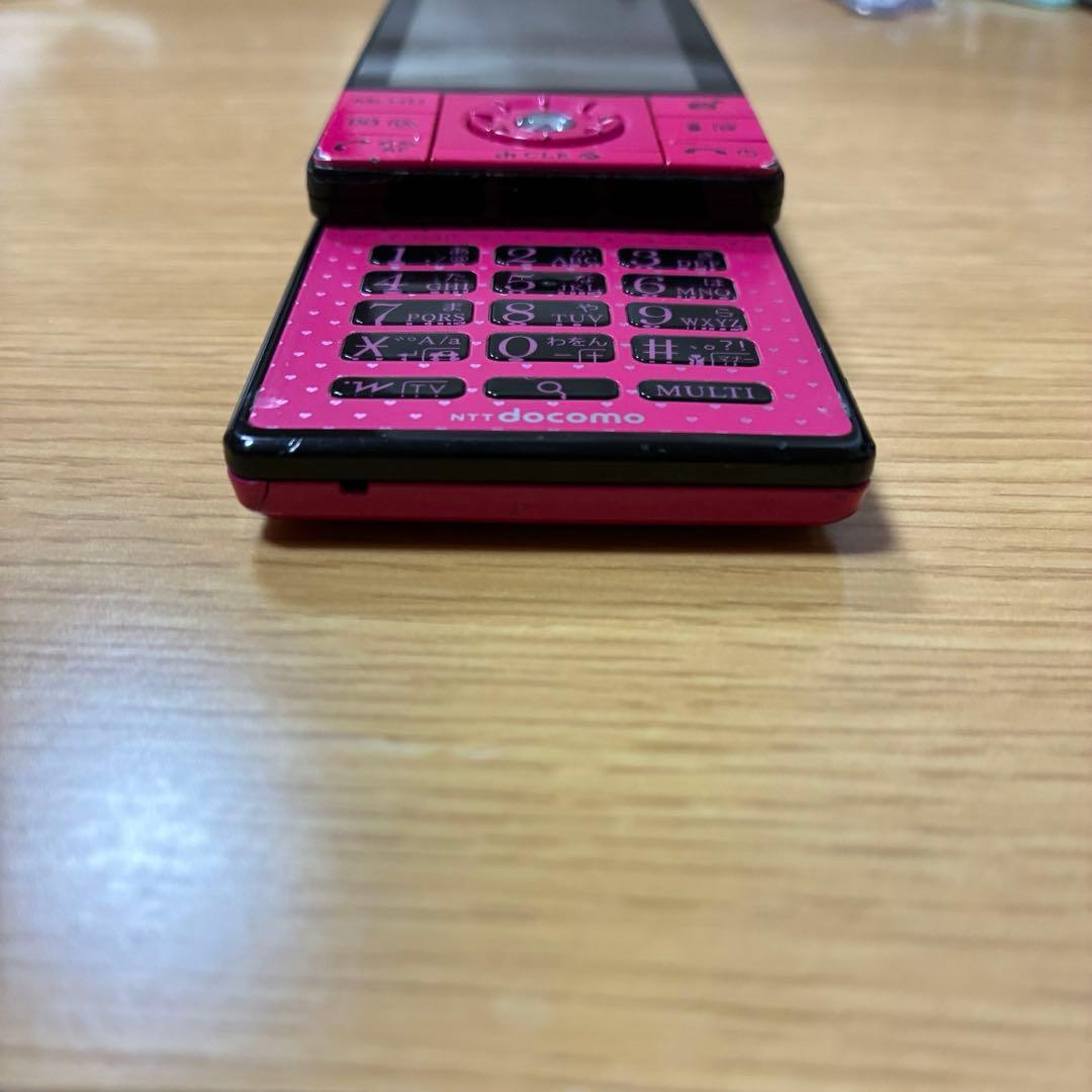 CECIL McBEE ガラケー F-04C 平成ギャル