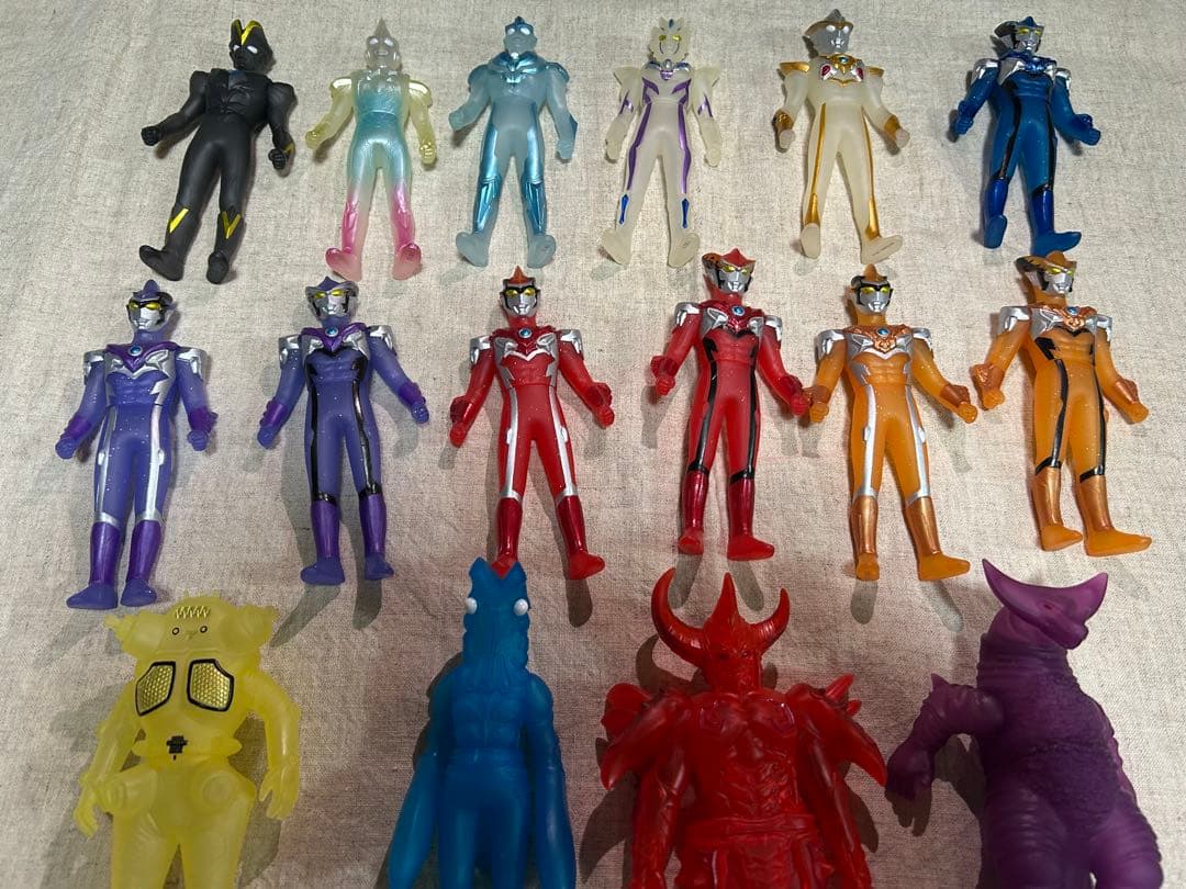 ウルトラマン　ウルトラ怪獣 限定ソフビ 16体セット