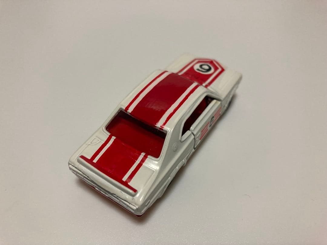 トミカ　日本製　ニッサン　スカイラインレーシング　1Eホイール