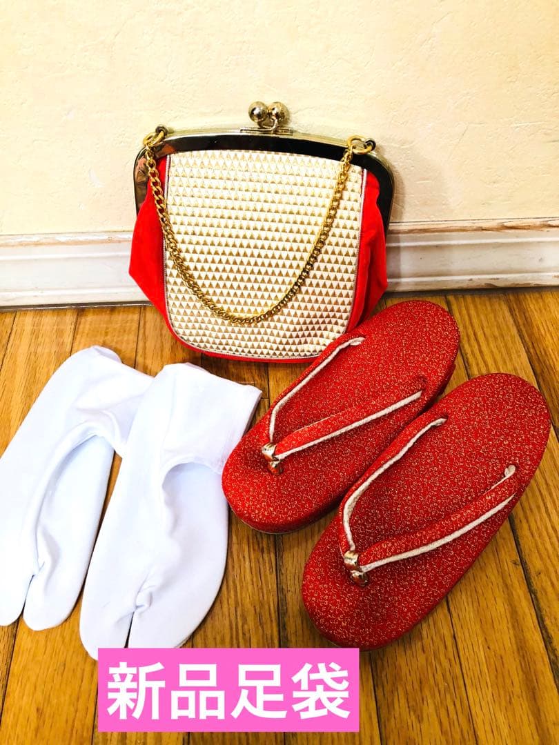 七五三七歳‼️豪華正絹レッド×BLACKラメ煌びやか花々刺繍金彩金箔完全フルセット