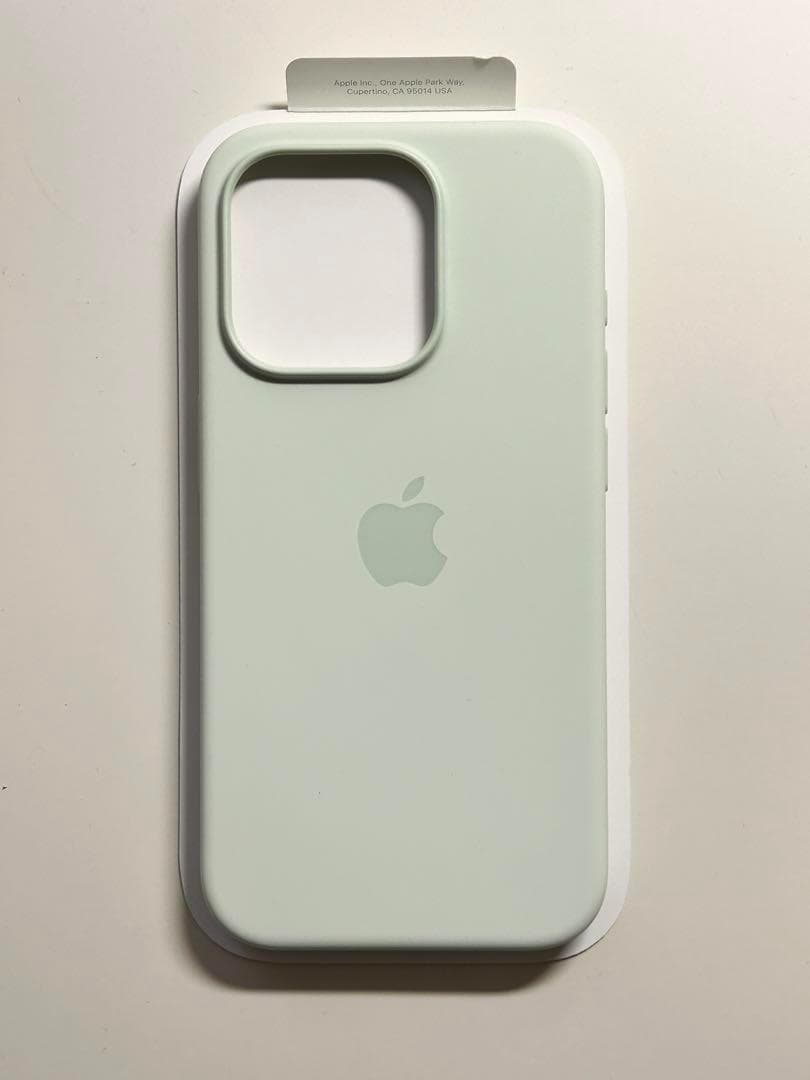 【新品】純正 iPhone 15 Pro シリコンケース・ソフトミント②