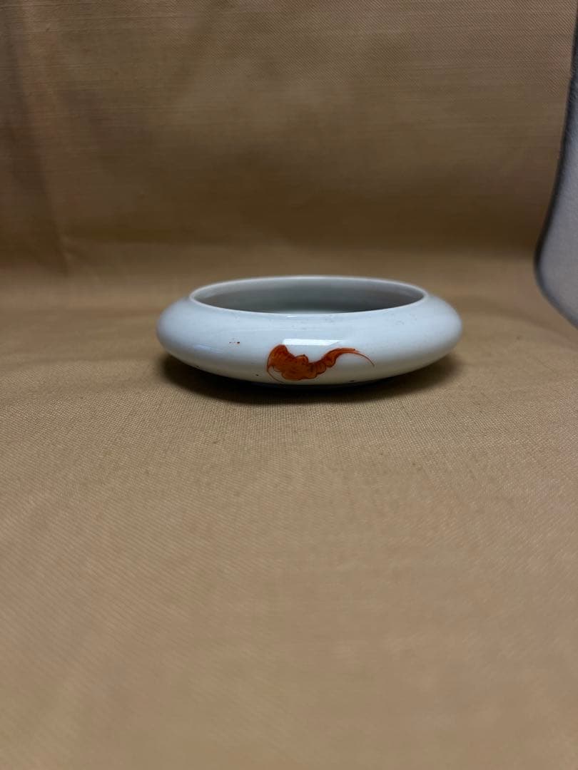 中国古美術  粉彩金魚の図皿  古美术 水指