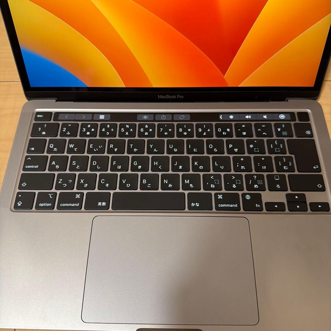 MacBook pro 13インチ M2 2022 8GB/256GB
