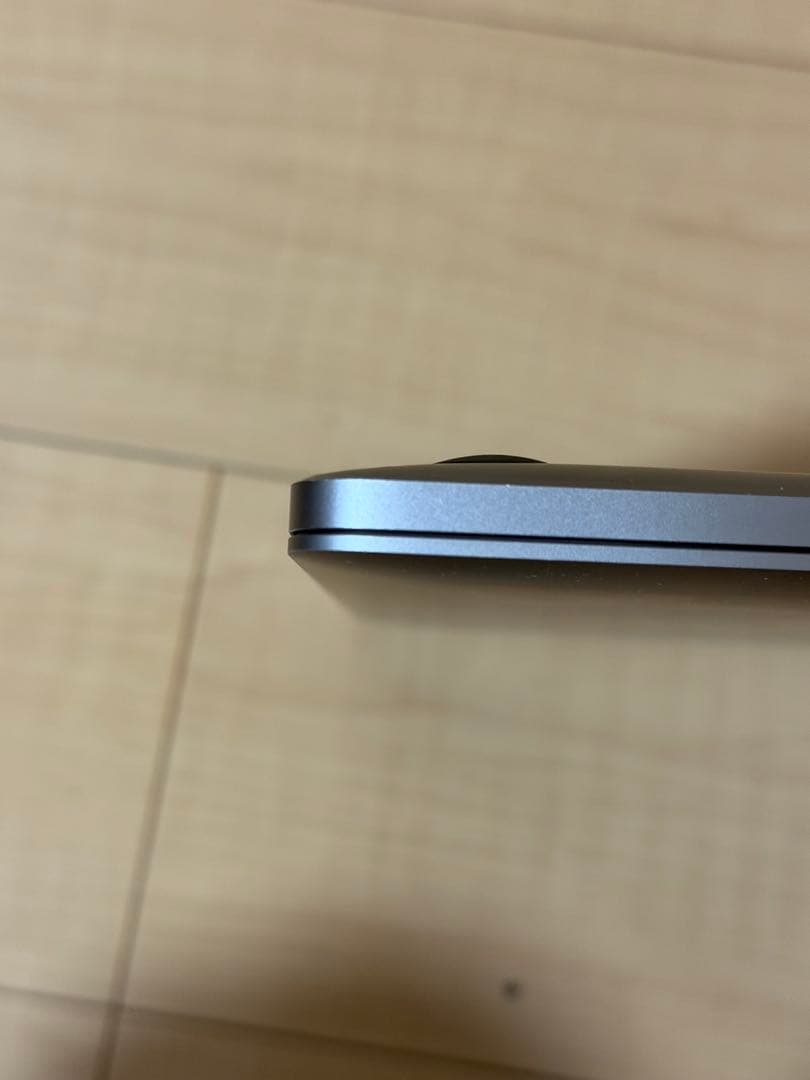 MacBook pro 13インチ M2 2022 8GB/256GB