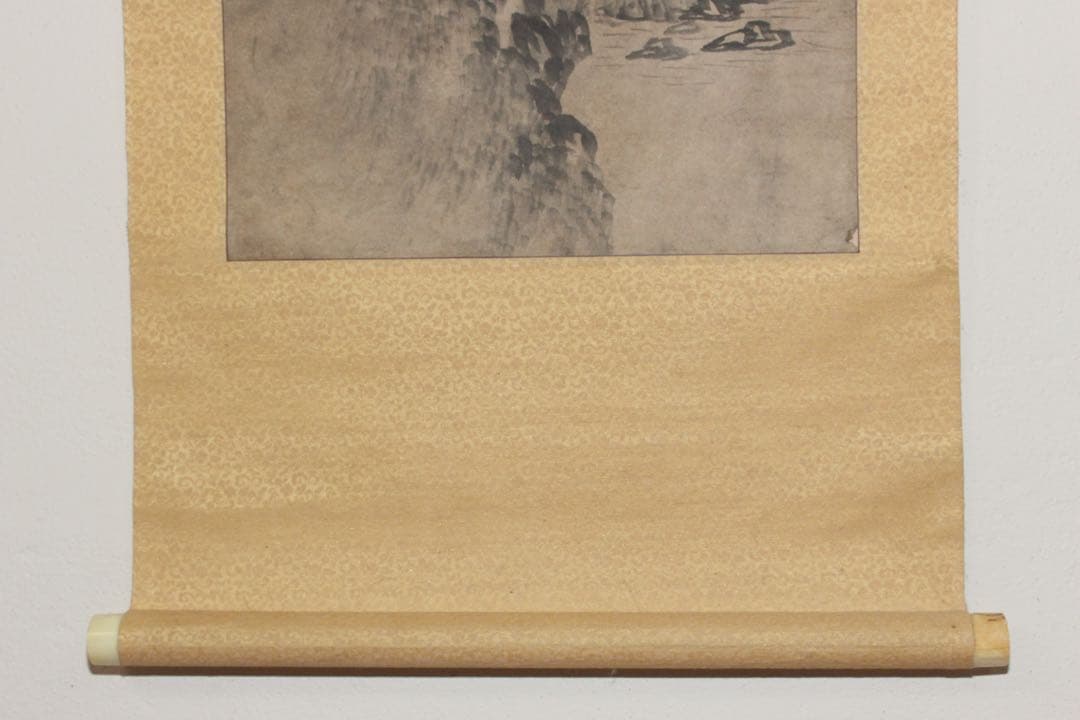 No5562 掛軸　在銘　小草　山水画賛　紙本　日本画　南画　中国画　送料無料