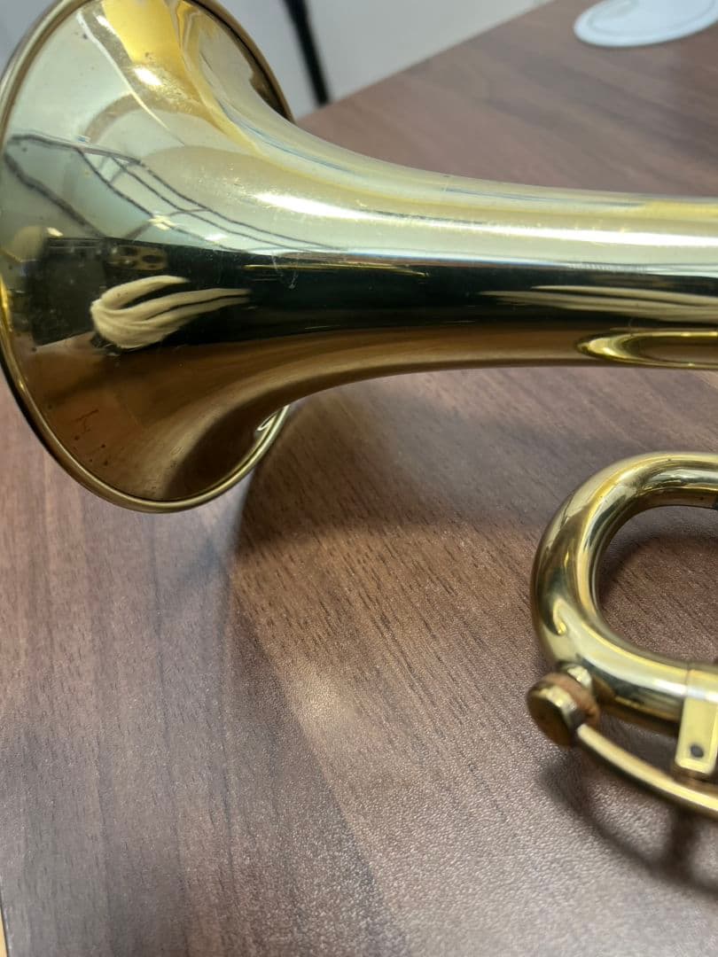 HUTTL トランペット　LINE800 本体 40119 管楽器