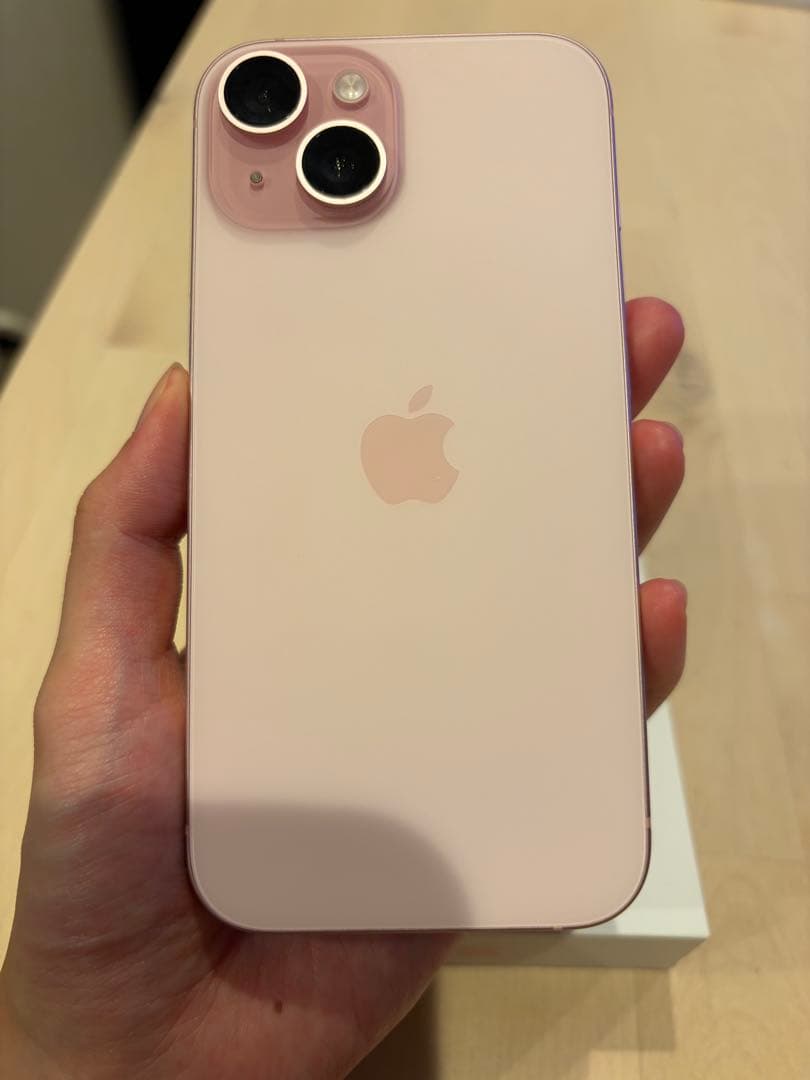 ★限定最終値下げ★【超美品】iPhone 15 256GB ピンクSIMフリー