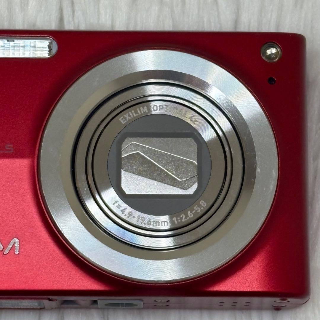 CASIO カメラ　エクシリム　EX-Z200 レッド コンデジ　動作品
