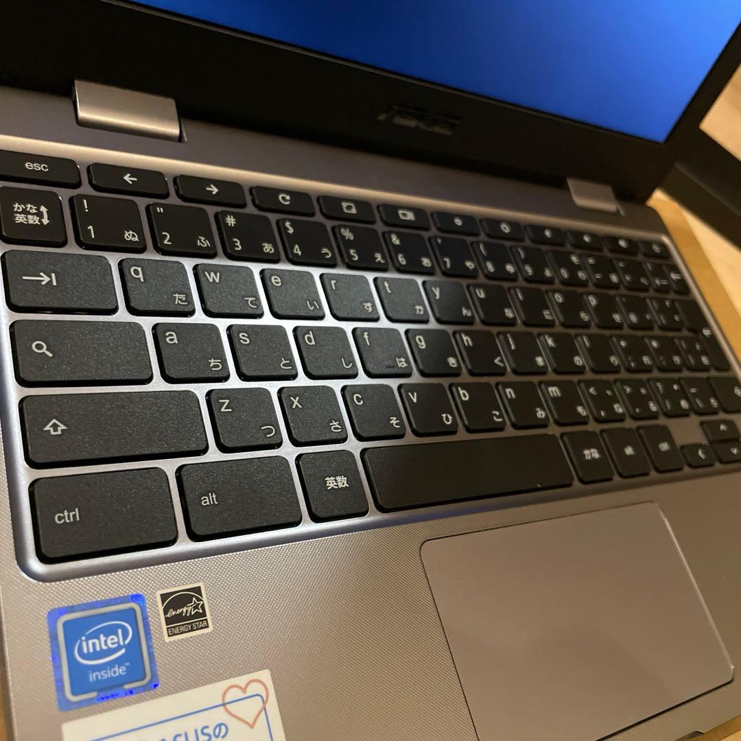 ほぼ新品未使用　ASUS Chromebook 本体